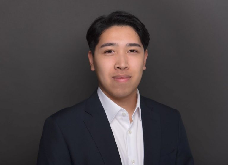 Khanh Le